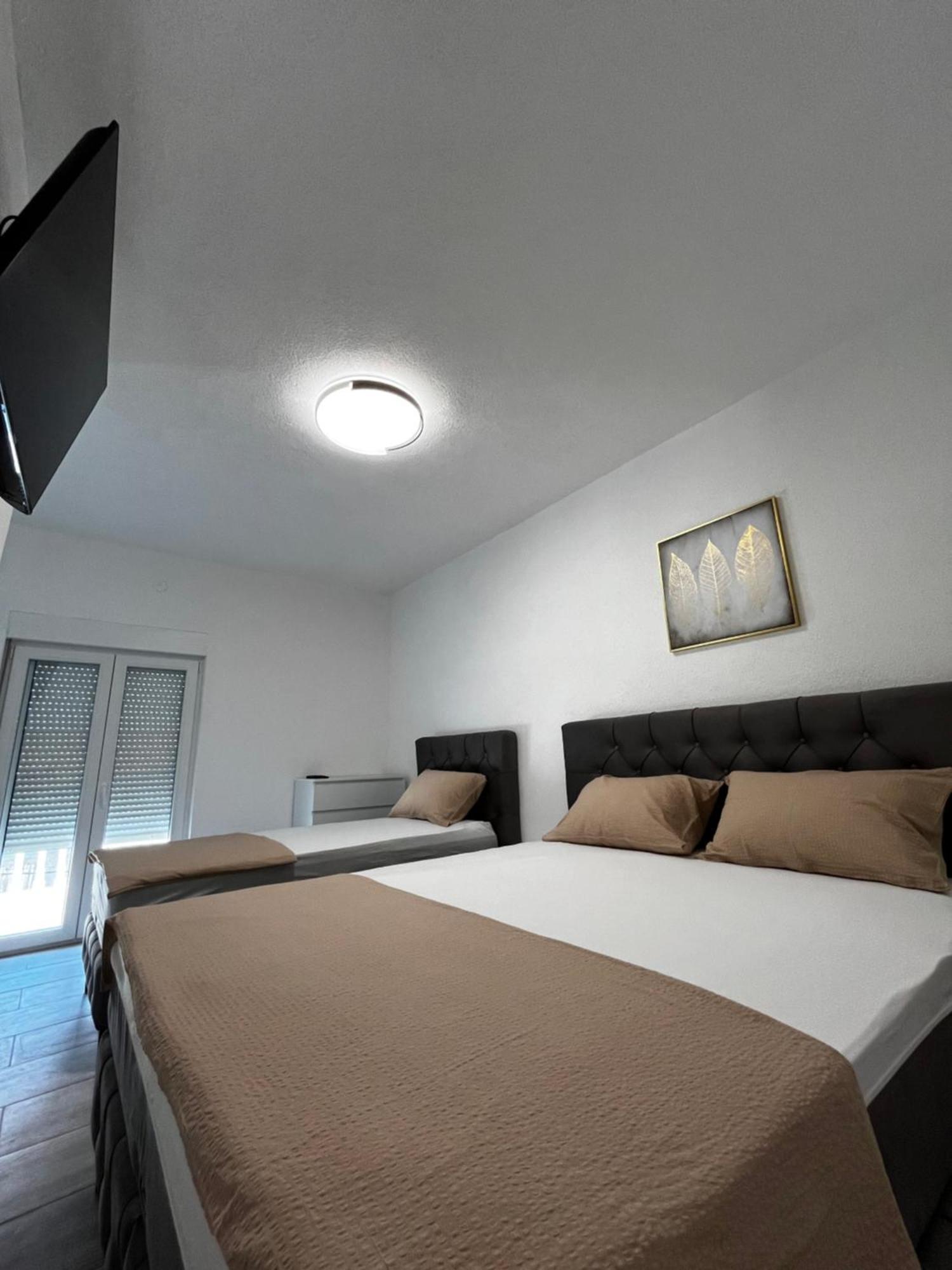 Twin Apartments Ivanica 외부 사진